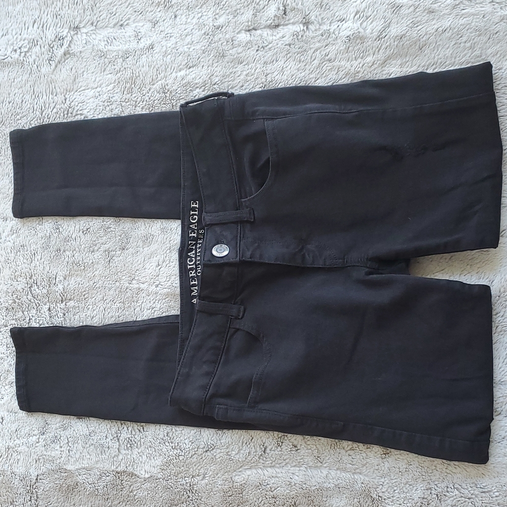 American Eagle Black Distressed Super Stretch  Mid Rise Jegging Size 4 Waist 27 - Picture 2 of 6